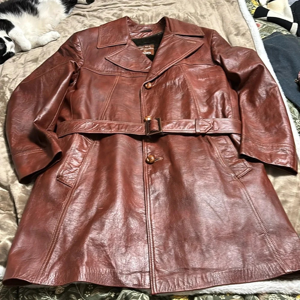 Grais vintage leather coat